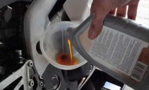 Ganti Rutin Jenis Oli Motor Matic