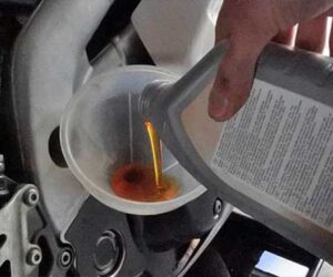 Ganti Rutin Jenis Oli Motor Matic